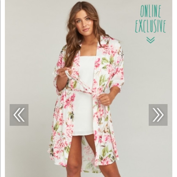 🆕Brie Robe🆕 - Picture 2 of 8